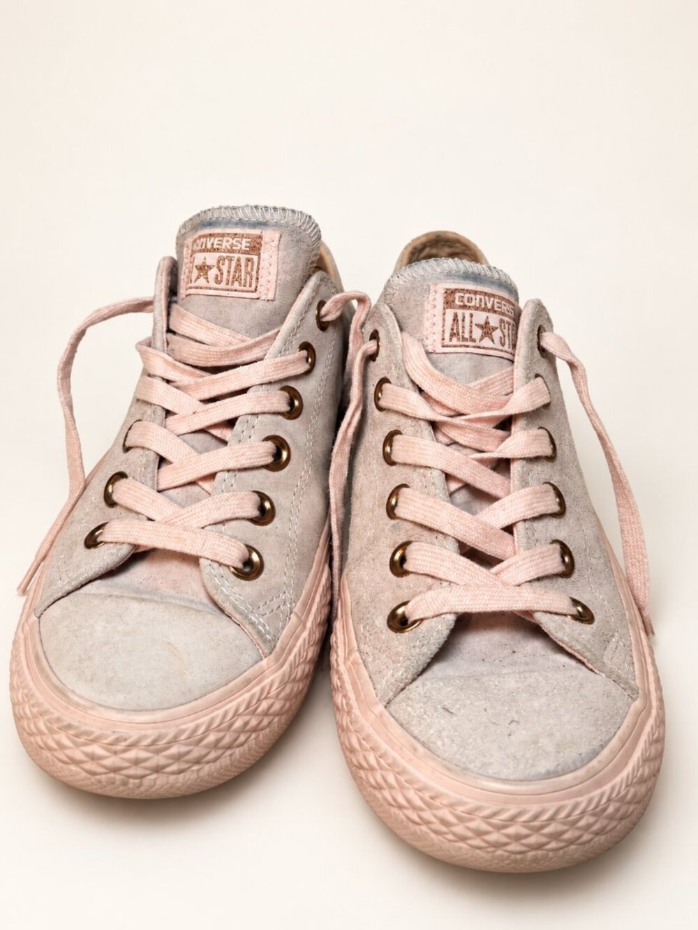 Converse Chuck Taylor Blush Pink Blue Suede Low Top Women's 6.5 157389C